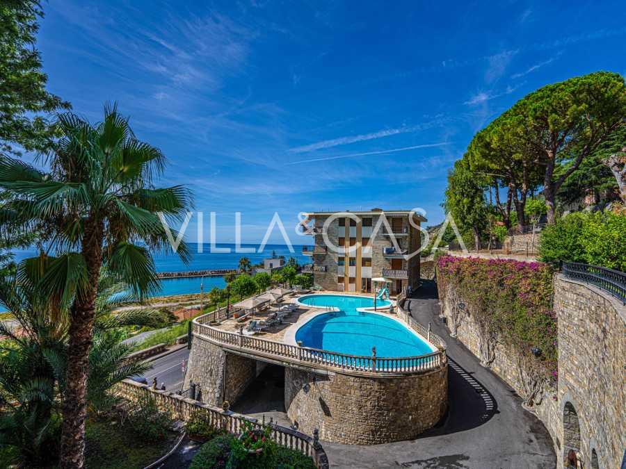 Penthouse 127 m2 Ospedalettiben eladó