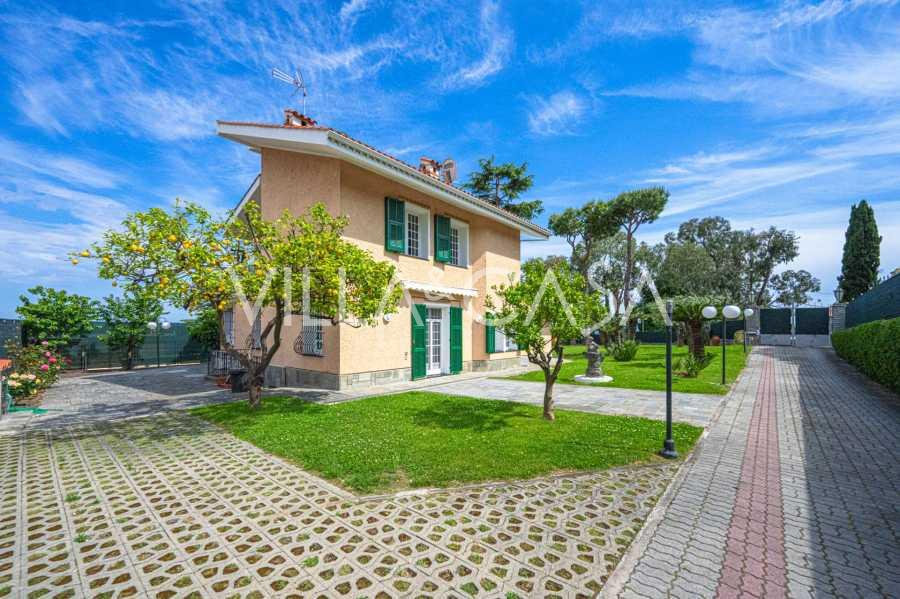 Hosszú távú villa bérlés Sanremóban.