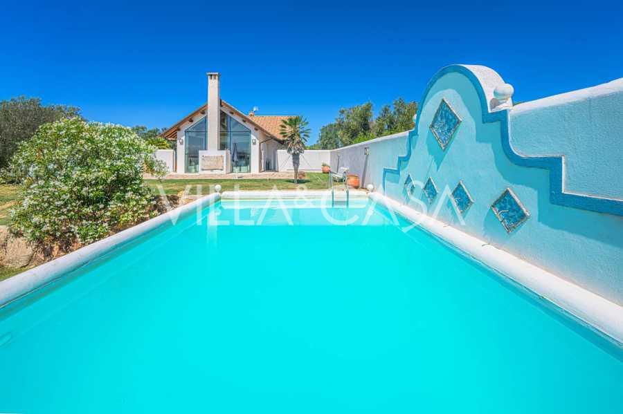 Modern stílusú villa medencével Lazio és Toszkána határán.