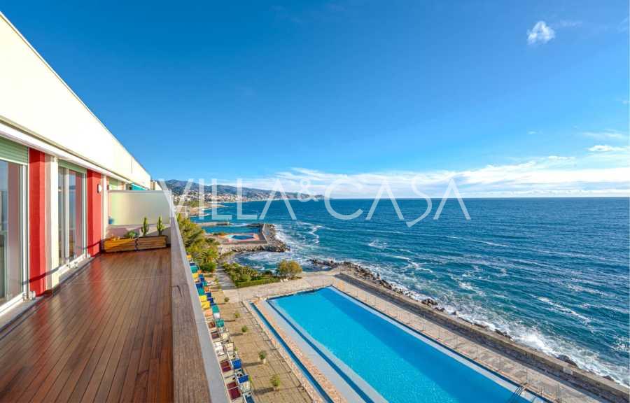 Apartmanok a tengerparton, Capo Nero, Sanremo