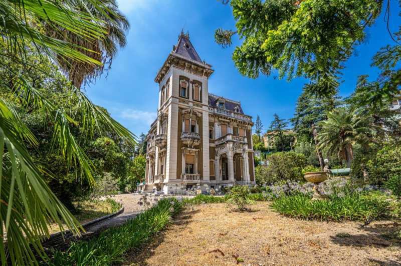 Sanremo: Villa Stefania elegáns