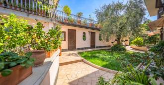 Prestízs villa Montecatini-Terme-ben eladó